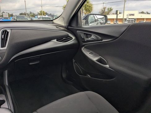 Used 2024 Chevrolet Malibu LT image 15
