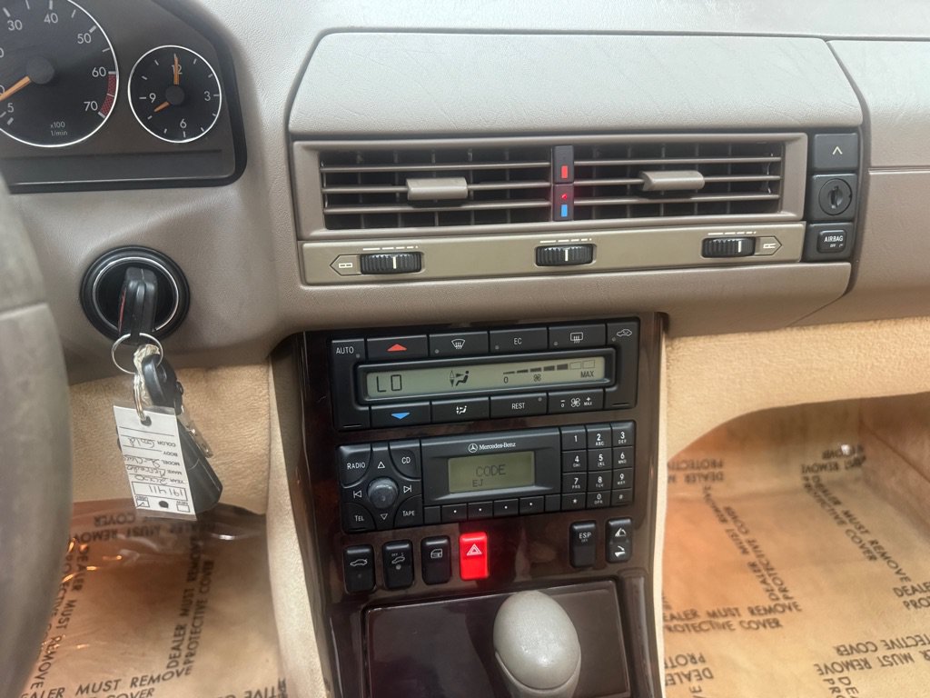 Used 2000 Mercedes-Benz SL 500 image 23