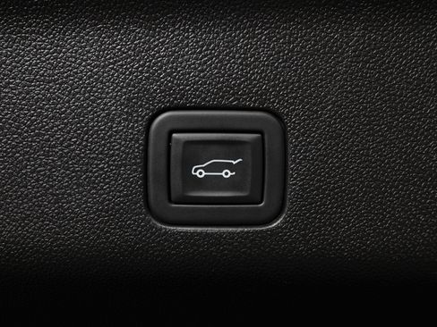 Used 2023 Cadillac Escalade V w/ LPO, ONYX Package AWD/4WD image 13