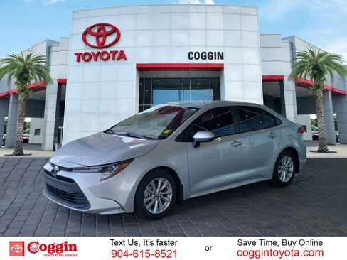 Certified 2023 Toyota Corolla LE image 1