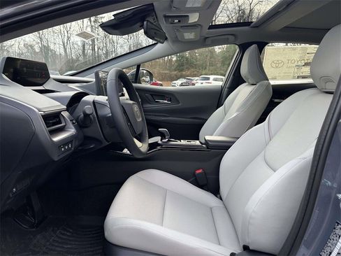 New 2026 Toyota Prius XLE image 19