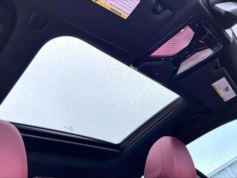 Used 2023 BMW 330i Sedan w/ Driving Assistance Package image 14