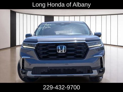 Used 2025 Honda Pilot EX-L image 2