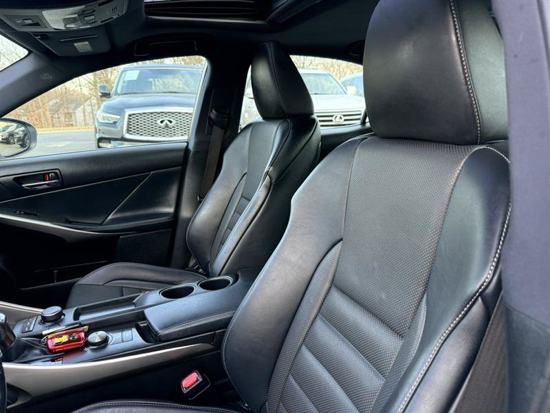 Used 2016 Lexus IS 200t w/ F Sport Package RWD image 28