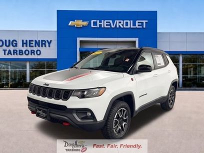 Used 2025 Jeep Compass Trailhawk