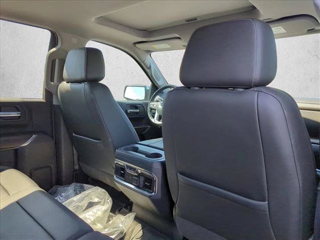 Used 2019 GMC Sierra 1500 SLT w/ SLT Premium Plus Package AWD/4WD image 28