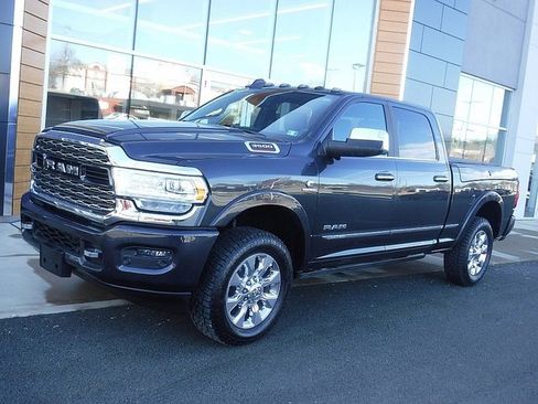 Used 2020 RAM 3500 Limited image 1