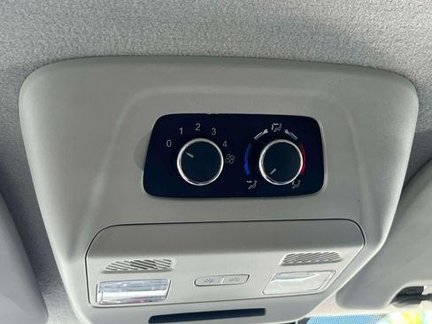 Used 2024 Ford Transit 350 XLT RWD image 18