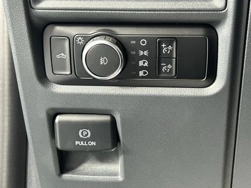 Used 2024 Ford F150 XL w/ Equipment Group 103A High RWD image 27