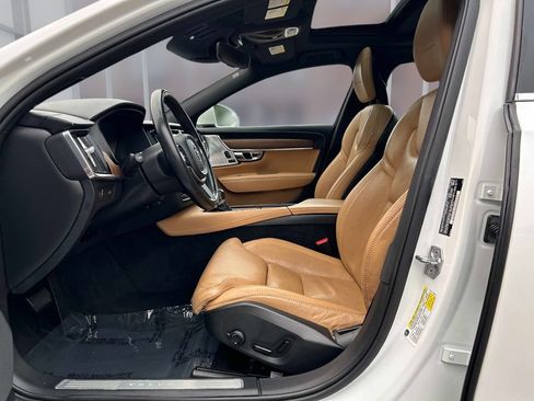 Used 2017 Volvo S90 T6 Inscription w/ Vision Package AWD/4WD image 19