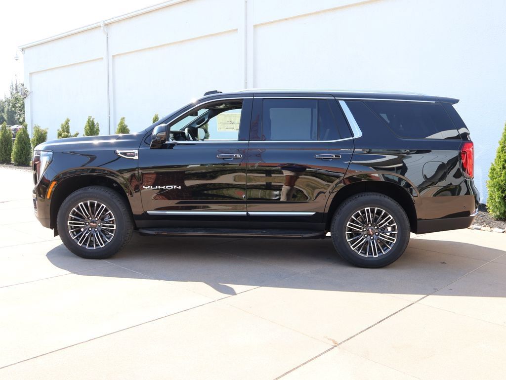 New 2026 GMC Yukon Elevation w/ LPO, Floor Liner Package AWD/4WD image 2