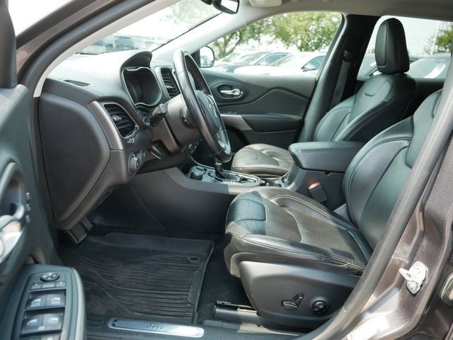 Used 2020 Jeep Cherokee Limited AWD/4WD image 13