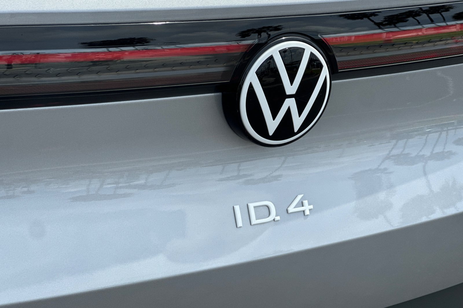 New 2026 Volkswagen ID.4 Pro RWD image 7