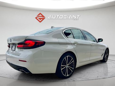 Used 2023 BMW 530e xDrive 530e iPerformance image 8
