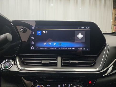 New 2026 Chevrolet Trax RS w/ Sunroof Package image 14