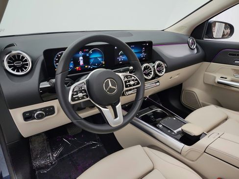 Used 2023 Mercedes-Benz GLA 250 image 12