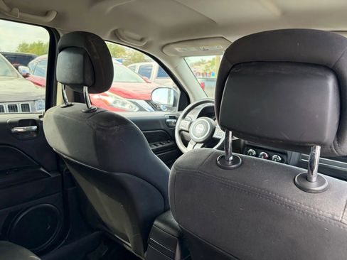 Used 2013 Jeep Compass Latitude image 16