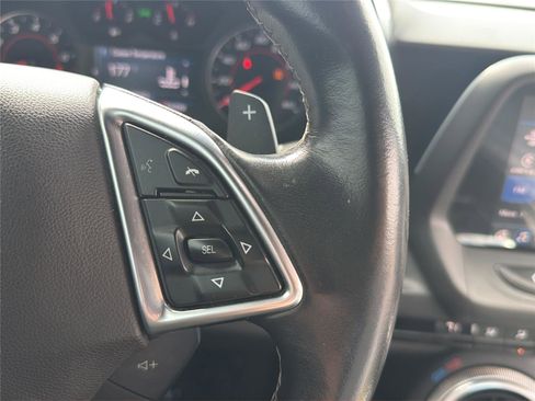 Used 2021 Chevrolet Camaro LT RWD image 17