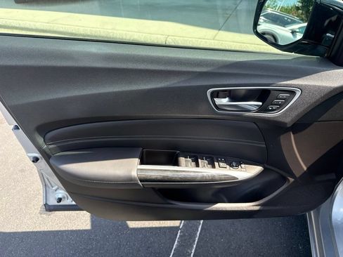 Used 2019 Acura TLX V6 FWD image 6