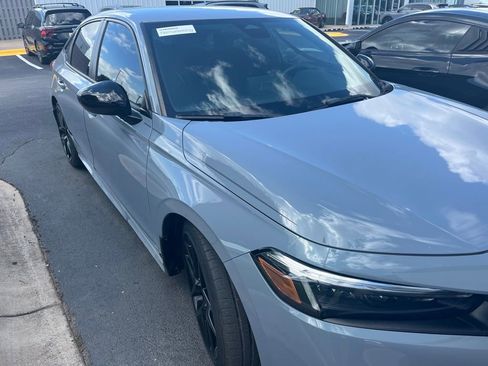Used 2022 Honda Civic Sport image 3