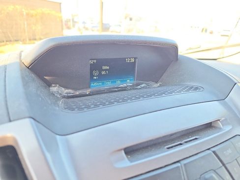 Used 2019 Ford Transit 150 XLT image 18