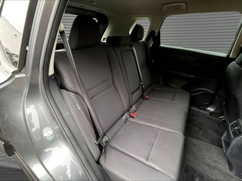 Used 2024 Nissan Rogue S AWD/4WD image 16