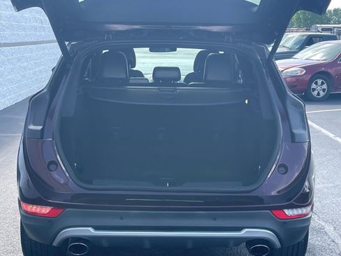 Used 2019 Lincoln MKC Reserve w/ MKC Climate Package AWD/4WD image 11