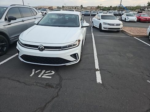 Used 2025 Volkswagen Jetta S image 2