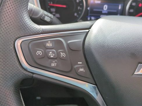 Used 2024 Chevrolet Equinox LS w/ LS Convenience Package image 23