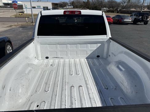 Used 2015 RAM 1500 ST w/ SXT Appearance Group image 7