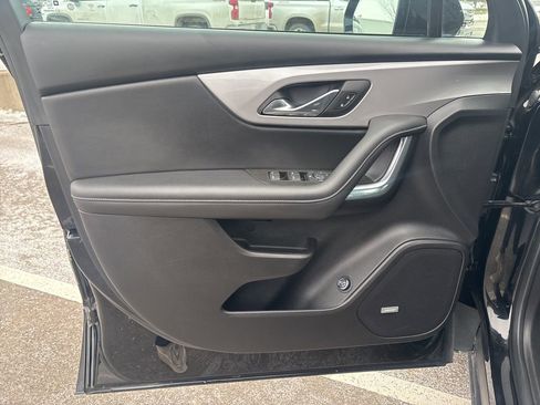 Used 2023 Chevrolet Blazer LT w/ Sound & Technology Package image 16