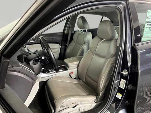Used 2015 Acura TLX w/ Technology Package FWD image 21