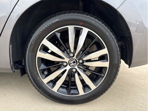 Used 2019 Honda Fit EX image 26