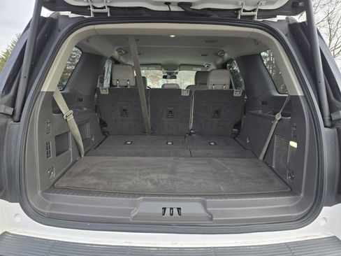 Used 2019 Ford Expedition XLT w/ Equipment Group 202A image 18