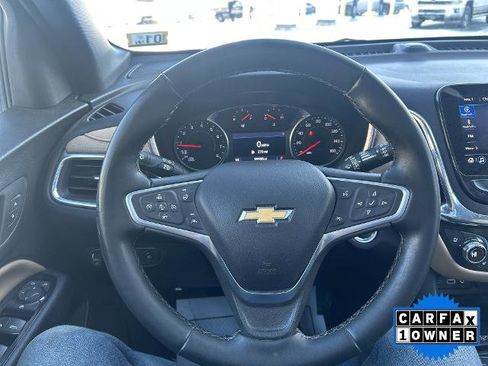 Used 2023 Chevrolet Equinox Premier image 12