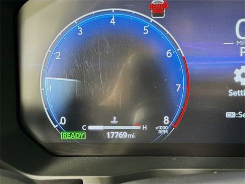 Certified 2024 Toyota Land Cruiser image 12