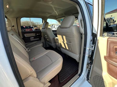 Used 2014 RAM 3500 Laramie image 24