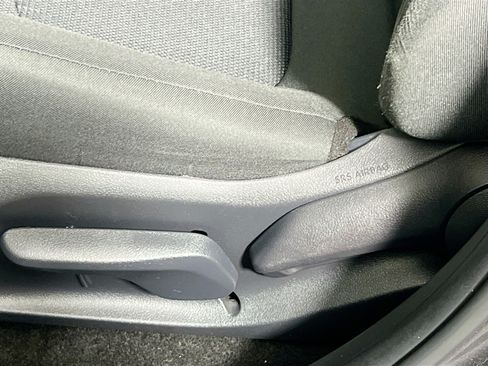 Used 2025 Toyota RAV4 LE FWD image 15