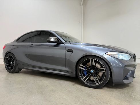 Used 2018 BMW M2 RWD image 5