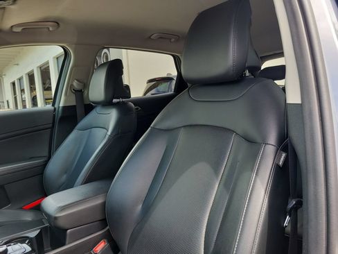 Certified 2024 Kia Sportage EX FWD image 14