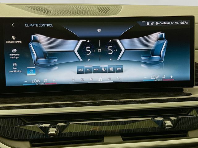 Used 2026 BMW X5 xDrive50e w/ M Sport Package AWD/4WD image 16