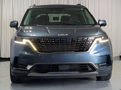 Used 2024 Kia Carnival SX Prestige FWD image 3