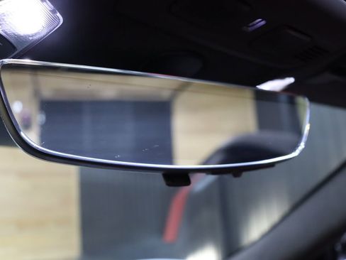 Used 2024 Chevrolet Corvette Stingray Premium Conv w/ Z51 Performance Package image 51