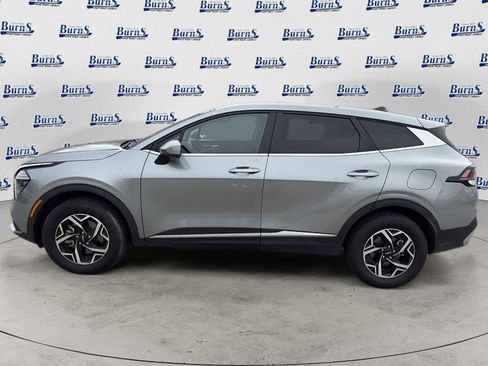 Used 2024 Kia Sportage LX AWD/4WD image 4