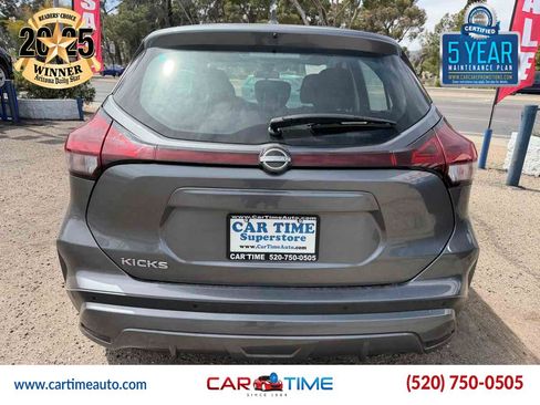 Used 2023 Nissan Kicks S FWD image 4