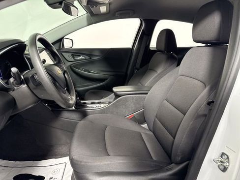 Used 2024 Chevrolet Malibu LT FWD image 14