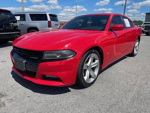 Used 2016 Dodge Charger R/T image 1