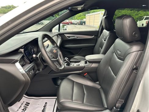 Used 2020 Cadillac XT5 Luxury FWD image 9