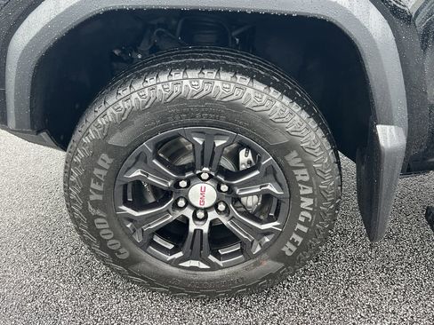 Used 2023 GMC Canyon Elevation w/ Convenience Package image 27