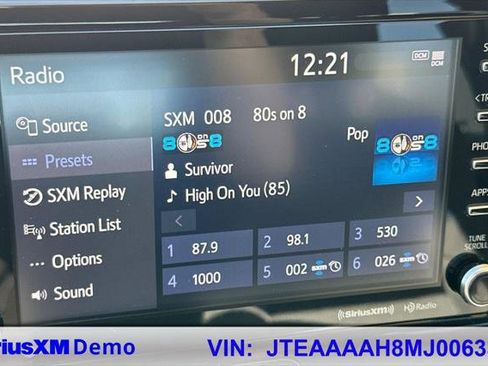 Certified 2021 Toyota Venza LE image 36